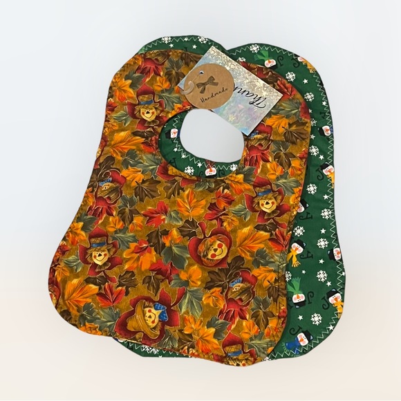 Lot/2 Handmade Bib Fall/Winter Seasons - Picture 12 of 12